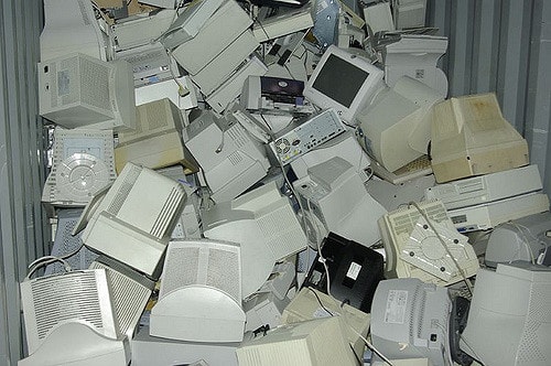 電子產品銷毀公司是怎么銷毀電腦的? 電子產品銷毀公司是怎么銷毀電腦的?
